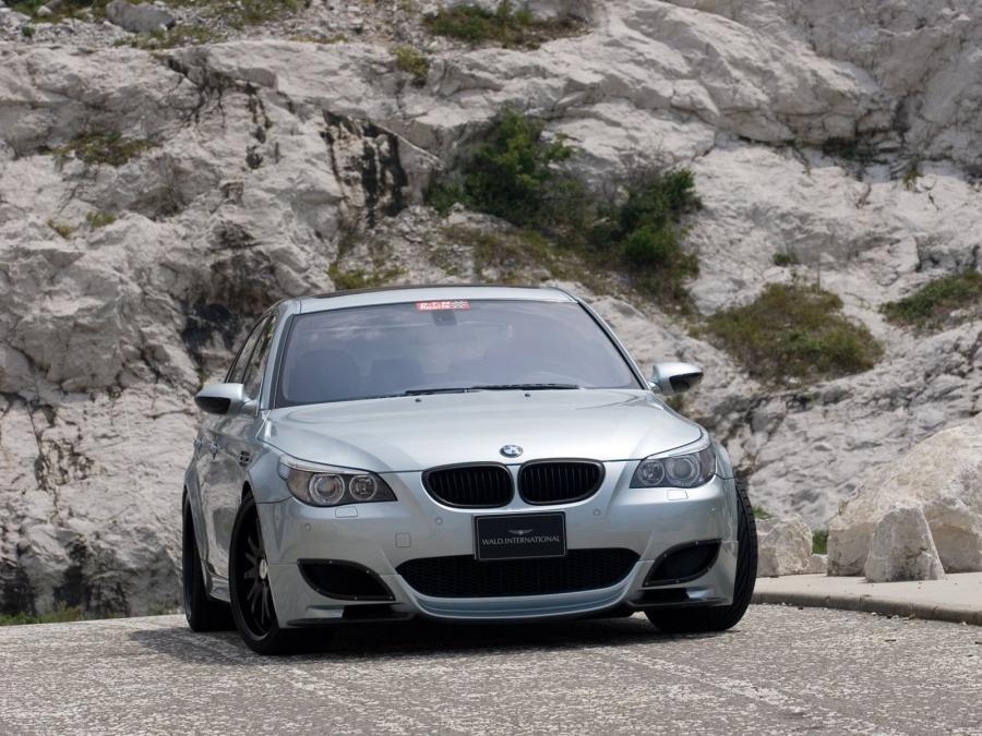  BMW M5 by Wald 2004 года  (фото 6 из 6)